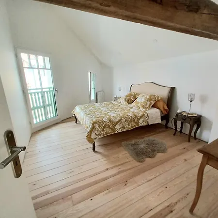 Magnifique Appartement Renove Avec Patio En Centre Ville Lägenhet